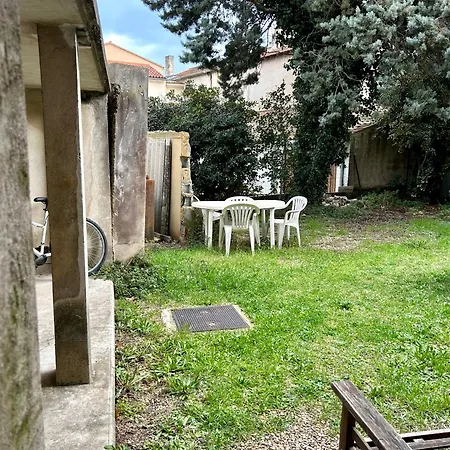 Joli Rdc A 2 Pas Du Centre Apartment *